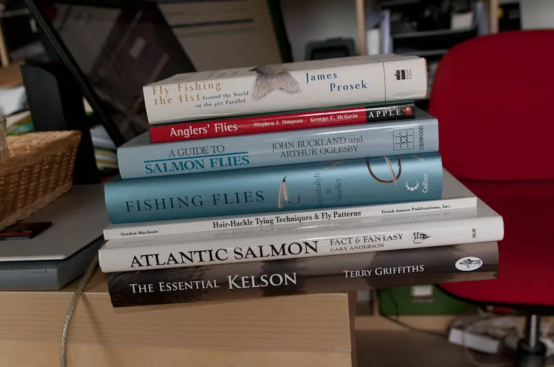 The harvest - My new books. Hours of entertainment. And I got an added bonus in form of a review copy of <a href="/reviews/books/bookbase/show_single.php?id=222">Terry Griffiths' and Marvin Nolte's book on Kelson</a>. That's one of the perks of being a large international web site.